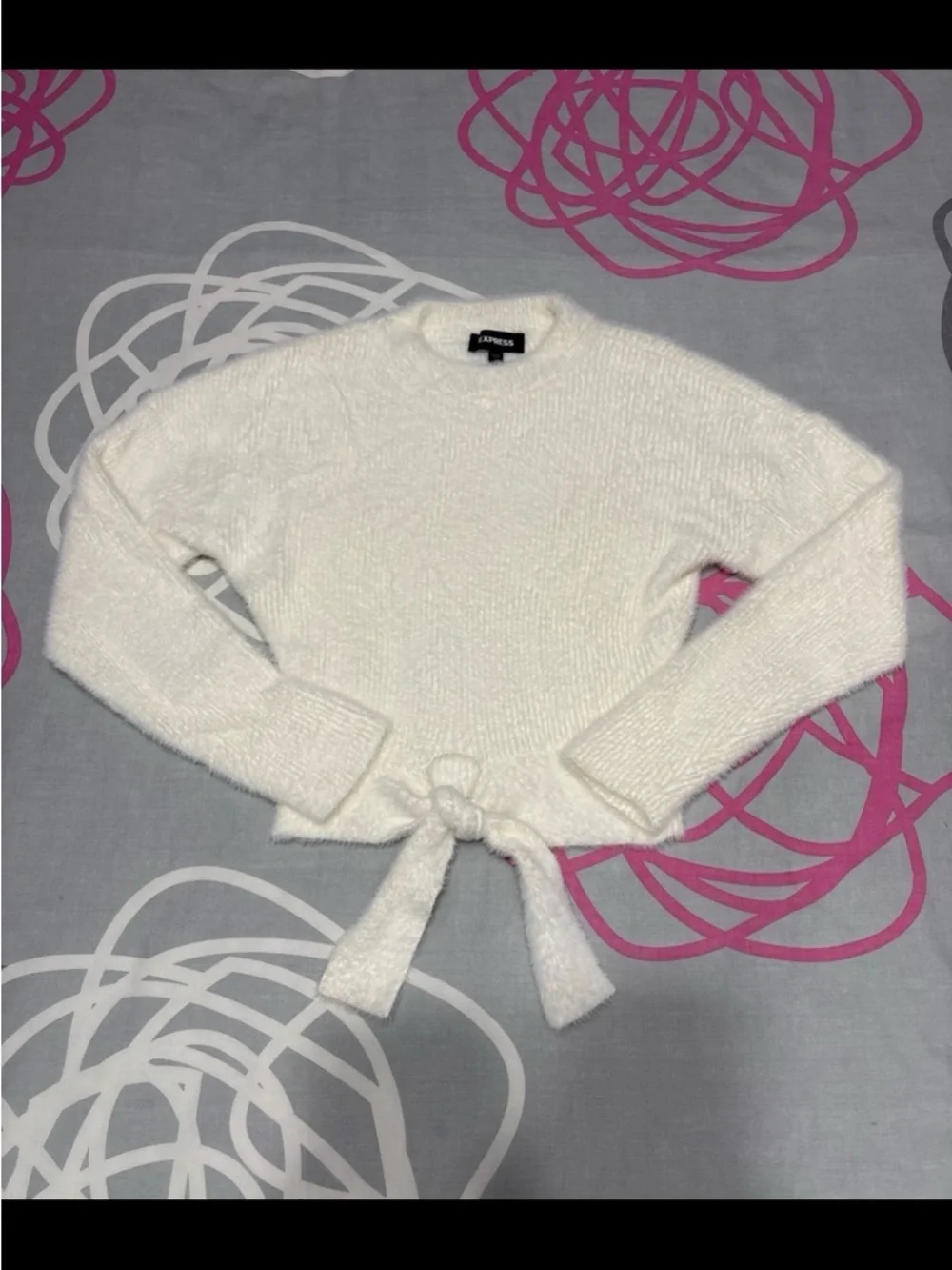 Express Cream White Tie Front Fuzzy Cropped Sweater